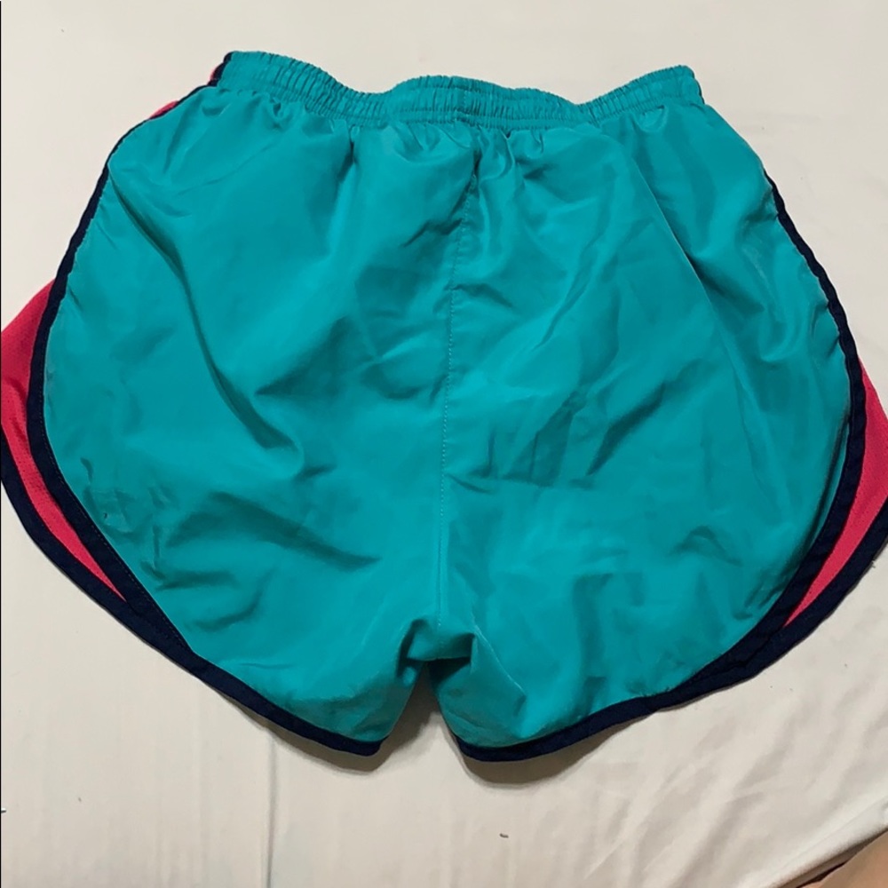 Nike dri fit shorts Sz small - Picture 3 of 3